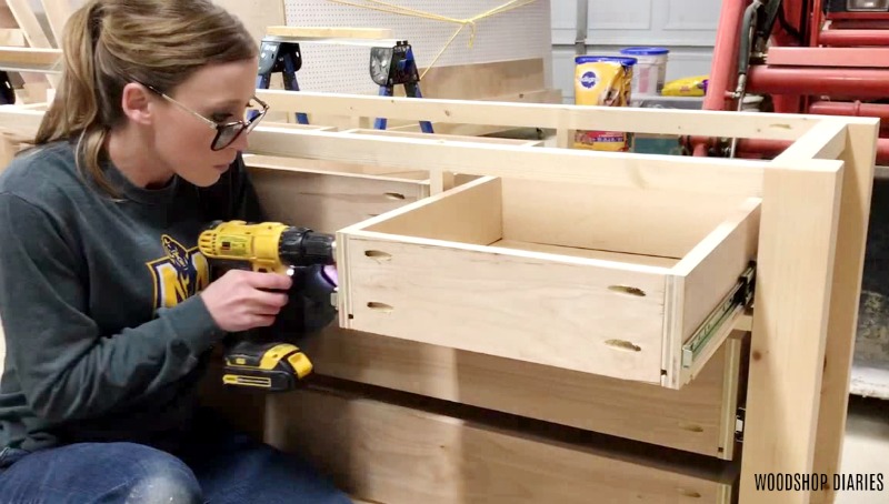Build a Cabinet Drawer