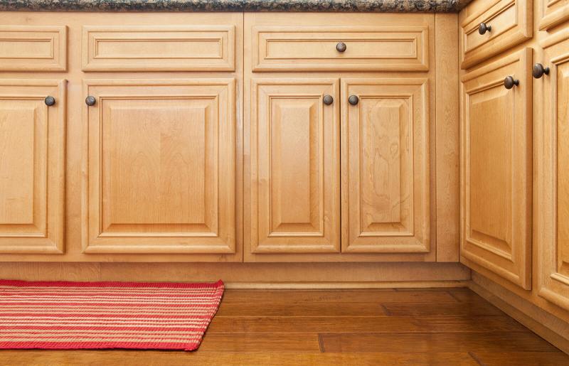 Clean Painted Wood Cabinets 